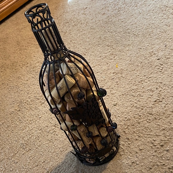 Epic Stylish Brown Metal Wine Cork Wine Bottle Cage - Picture 1 of 5